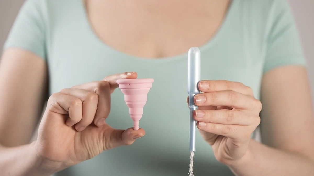 Toxisches Schocksyndrom: 5 Warnsignale, die du beim Tamponwechsel nie ignorieren solltest