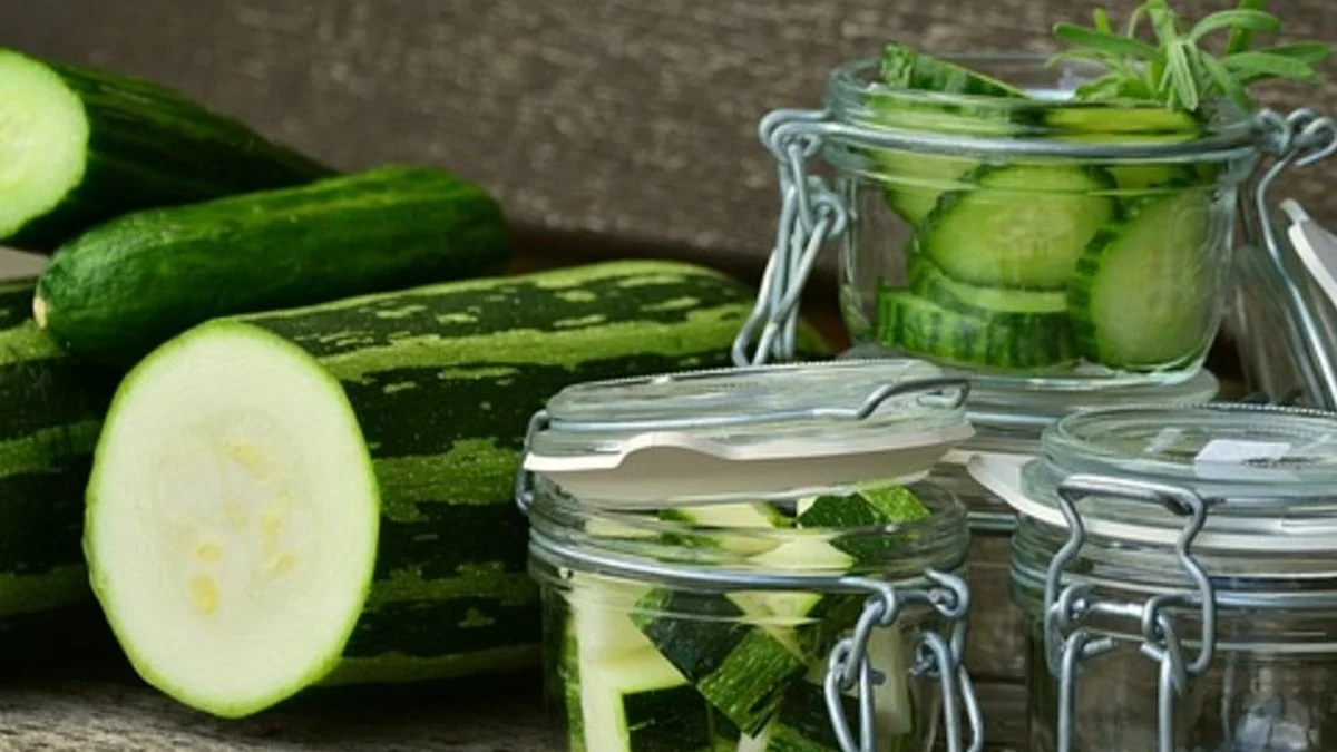 Zucchini einfrieren: Wie du roh und gekocht bis zu 12 Monate haltbar machst