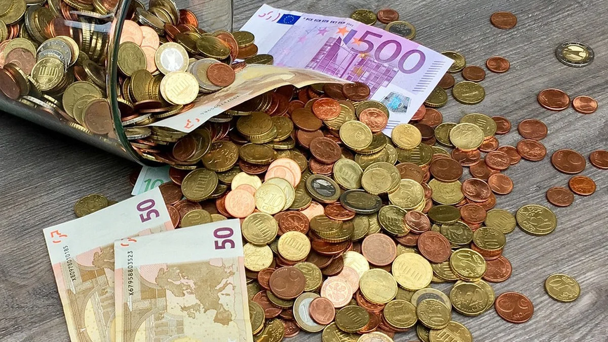 Festgeld-Fehler: 7 Fallen, die dein Erspartes bis zu 1.000 Euro kosten können