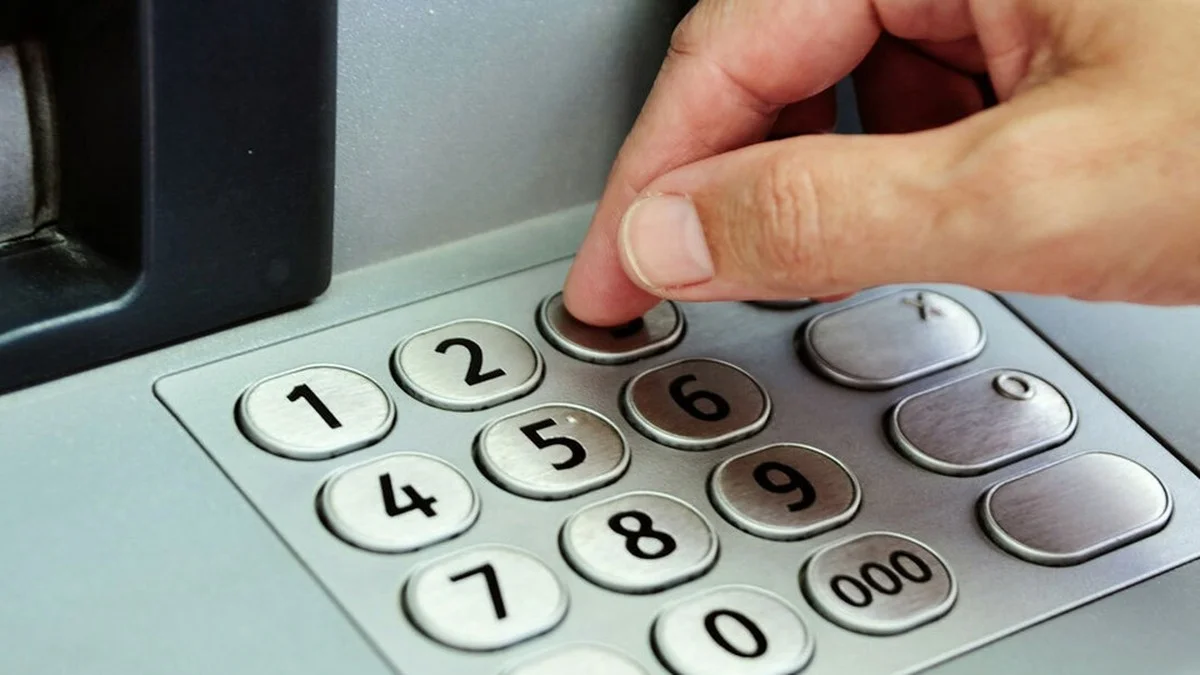 Girokonto-Kontostand: Was die Deutsche Bundesbank als normal einstuft – und ab 3.000 Euro wird es eng