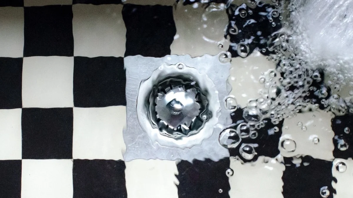 Unter der Dusche pinkeln: Bis zu 2.190 Liter Trinkwasser pro Jahr sparen – aber mit diesen Einschränkungen