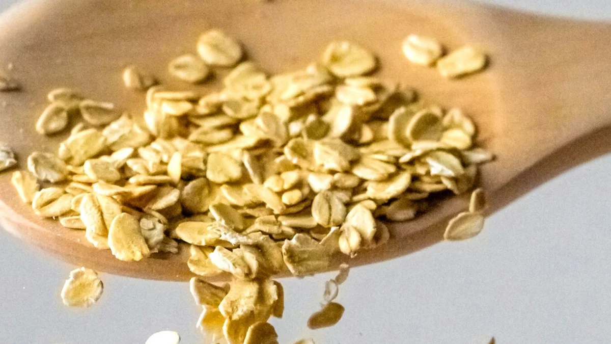 Haferflocken und Phytinsäure: Mit diesem Obst nimmst du die Mineralstoffe besser auf
